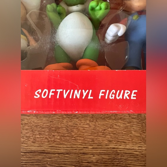 Super Mario Bros. soft vinyl six figure collectible set - Picture 13 of 13